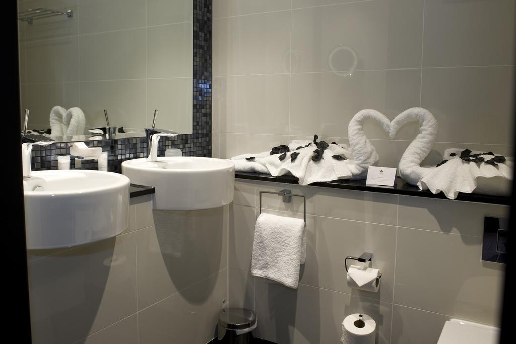 The Lodge At Kingswood エプソム 部屋 写真